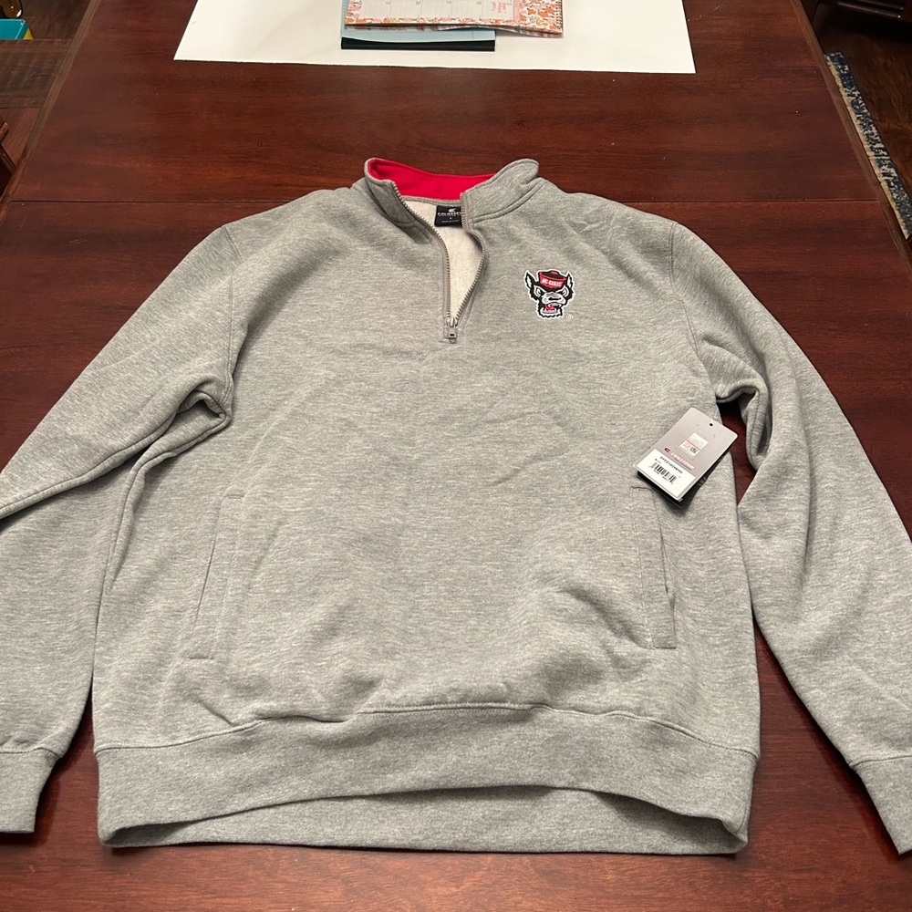 Nc state men’s pull over